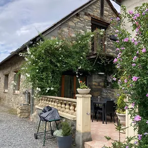 Hébergement de vacances Les Trois Monts, Sere-Lanso