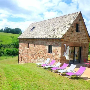 Hébergement de vacances L'auvaysou, Saint-Cyprien-sur-Dourdou