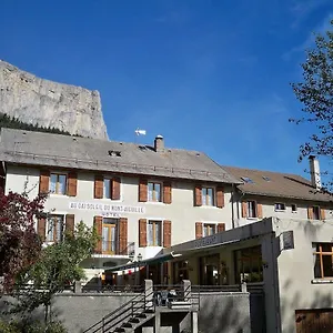 Au Gai Soleil Du Mont-aiguille France